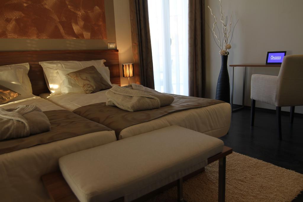 فينكوران Rooms Villa Oasiss الغرفة الصورة